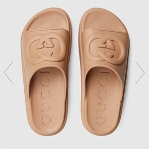 Gucci Chunky Rubber Slides